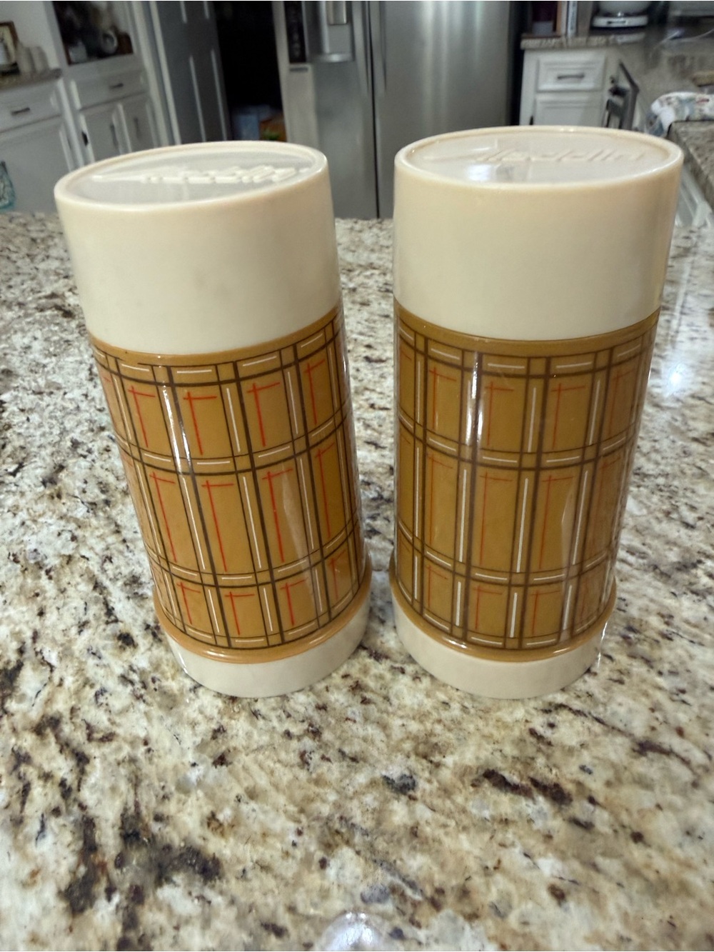 Vintage 70s 2 Pc Aladdin Best Buy Insulated Thermos Bottles Retro Plaid